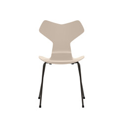 Grand Prix™ | Chair | 3130 | Light beige lacquered | Black base | Chairs | Fritz Hansen