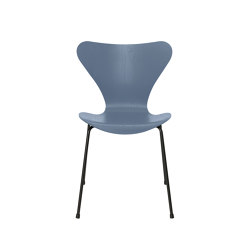 Series 7™ | Chair | 3107 | Dusk Blue coloured ash | Black base | Chaises | Fritz Hansen