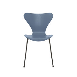 Series 7™ | Chair | 3107 | Dusk Blue coloured ash | Warm graphite base | Stühle | Fritz Hansen