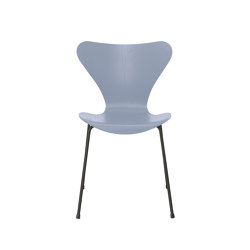 Series 7™ | Chair | 3107 | Lavender blue coloured ash | Warm graphite base | Sedie | Fritz Hansen