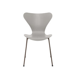 Series 7™ | Chair | 3107 | Nine grey coloured ash | Brown bronze base | Stühle | Fritz Hansen
