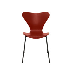 Series 7™ | Chair | 3107 | Venetian red coloured ash | Black base | Stühle | Fritz Hansen