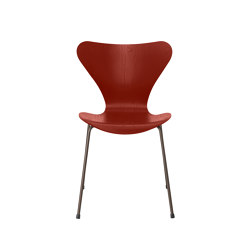 Series 7™ | Chair | 3107 | Venetian red coloured ash | Brown bronze base | Sedie | Fritz Hansen
