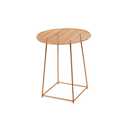 Metal Beistelltisch Ocker Filippo | Side tables | Serax