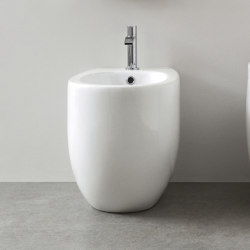 Milk - floor mounted bidet | Bathroom fixtures | NIC Design