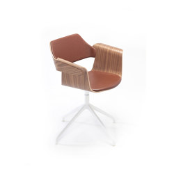 Flagship Armchair with swivel base | Sillas | PlyDesign