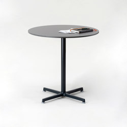 IN & OUT_OX | Bistro tables | FORMvorRAT