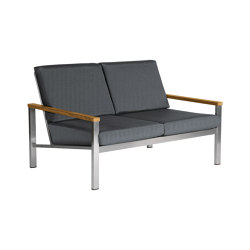 Equinox Two-seater Settee DS | with armrests | Barlow Tyrie