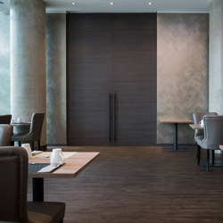 Modern Doors floor to ceiling sliding door |  | ComTür