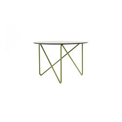 Polygon low table outdoor | Side tables | Prostoria