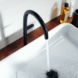 AXOR One Basin mixer Select 260 for wash bowls with push-open waste set