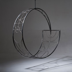 Wheel Hanging Swing Chair - Ndebele Sharp Point | Schaukeln | Studio Stirling