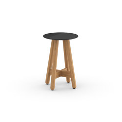 MBRACE side table | Tables d'appoint | DEDON