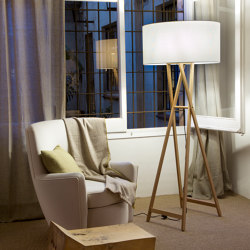 Cala Indoor | Free-standing lights | Marset