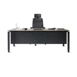 pure vienna Schreibtisch mit Knieblende | Desks | Wiesner-Hager