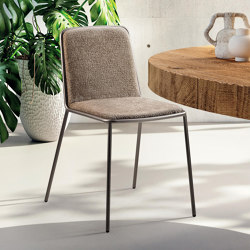 Pletra Chair | Chaises | LAGO