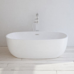 ACRYLIC | Wezen Freestanding Acrylic Bathtub | Bathtubs | Riluxa