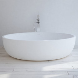 SOLID SURFACE | Rigel Freestanding Solid Surface Bathtub - 135cm | Bathtubs | Riluxa