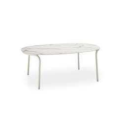 Charme 4375 table | Dining tables | ROBERTI outdoor pleasure