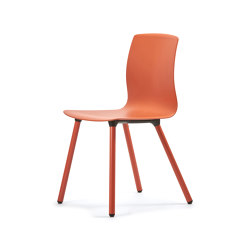 Fiore outdoor Four-legged chair | Chairs | Dauphin