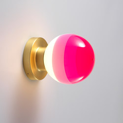 Dipping Light A2-13 Pink-Brushed Brass | Appliques murales | Marset