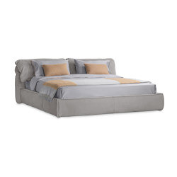 CASABLANCA Bed | Beds | Baxter