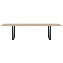 70/70 Table | 295 x 108 cm / 116 x 42.5