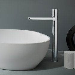 Lamé | Single-hole high washbasin mixer | Wash basin taps | Fantini