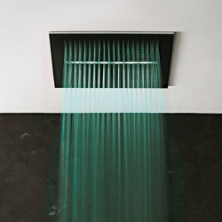 Acquazone | Multi-function showerhead Dream | Shower controls | Fantini
