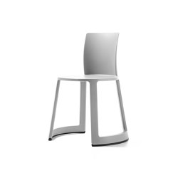 Revo | Chair | Chairs | TOOU
