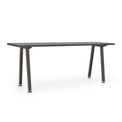 Marina high table | Dining tables | extremis