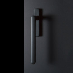 Pull-up handle | Lever window handles | COLOMBO DESIGN