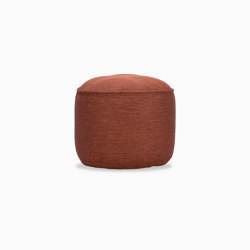 Olaf outdoor pouffe | closed base | Vincent Sheppard