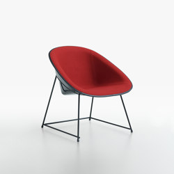 Cup lounge chair | Fauteuils | Plank