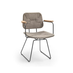 Echoes Outdoor dining chair with armrests | Chaises | Flexform