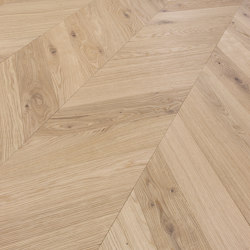 Wooden Floors Oak | Chevron Oak white | Wood flooring | Admonter Holzindustrie AG