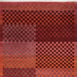 Traditional - Carré rouge | Rugs | REUBER HENNING
