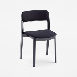 HART Stackable Chair 1.03.I | Chairs | Cantarutti