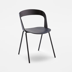 MAKI Stackable Chair 1.02.Z/I | Chairs | Cantarutti
