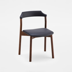 YUMI Stackable Chair 1.03.I | Chairs | Cantarutti