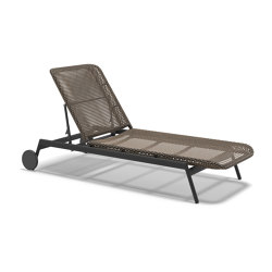 ROII Beach chair | Sun loungers | DEDON