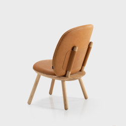 Naïve Low Chair, natural oiled ash frame, Vintage cognac leather | Armchairs | EMKO PLACE
