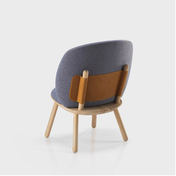 Naïve Low Chair, natural oiled ash frame, blue Delius Gavi fabric | Poltrone | EMKO PLACE