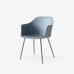 Rely HW33 Light Blue Shell w. Bronzed Base | Chairs | &TRADITION
