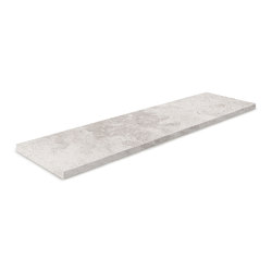 Crosscut Cloud recto step cover | Stair coverings | Ceramica Mayor