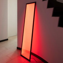Discovery Floor | Free-standing lights | Artemide