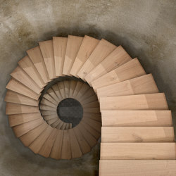 Spiral stairs | Vinyl flooring | Beauflor
