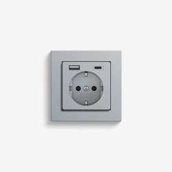 E2 | USB socket outlet Colour aluminium | Prese Schuko | Gira