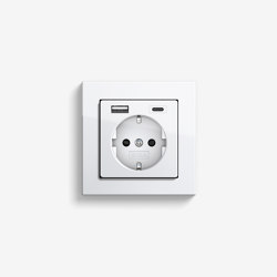 E2 | USB socket outlet Pure white glossy | Schuko sockets | Gira