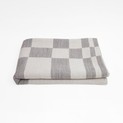 Gaia Blanket | Home textiles | Johanna Gullichsen
